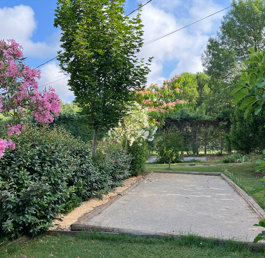 Le terrain de pétanque 4m/10m --- Pétanque court --- Bouleplatz